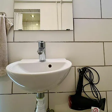 Lägenhet Cozy Basement *